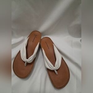 Lucky Brand White and Brown Women's Sandals